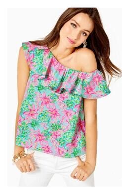 Lilly Pulitzer Zeldie top So Shellegant Surf Blue Size small Resortwear vacation